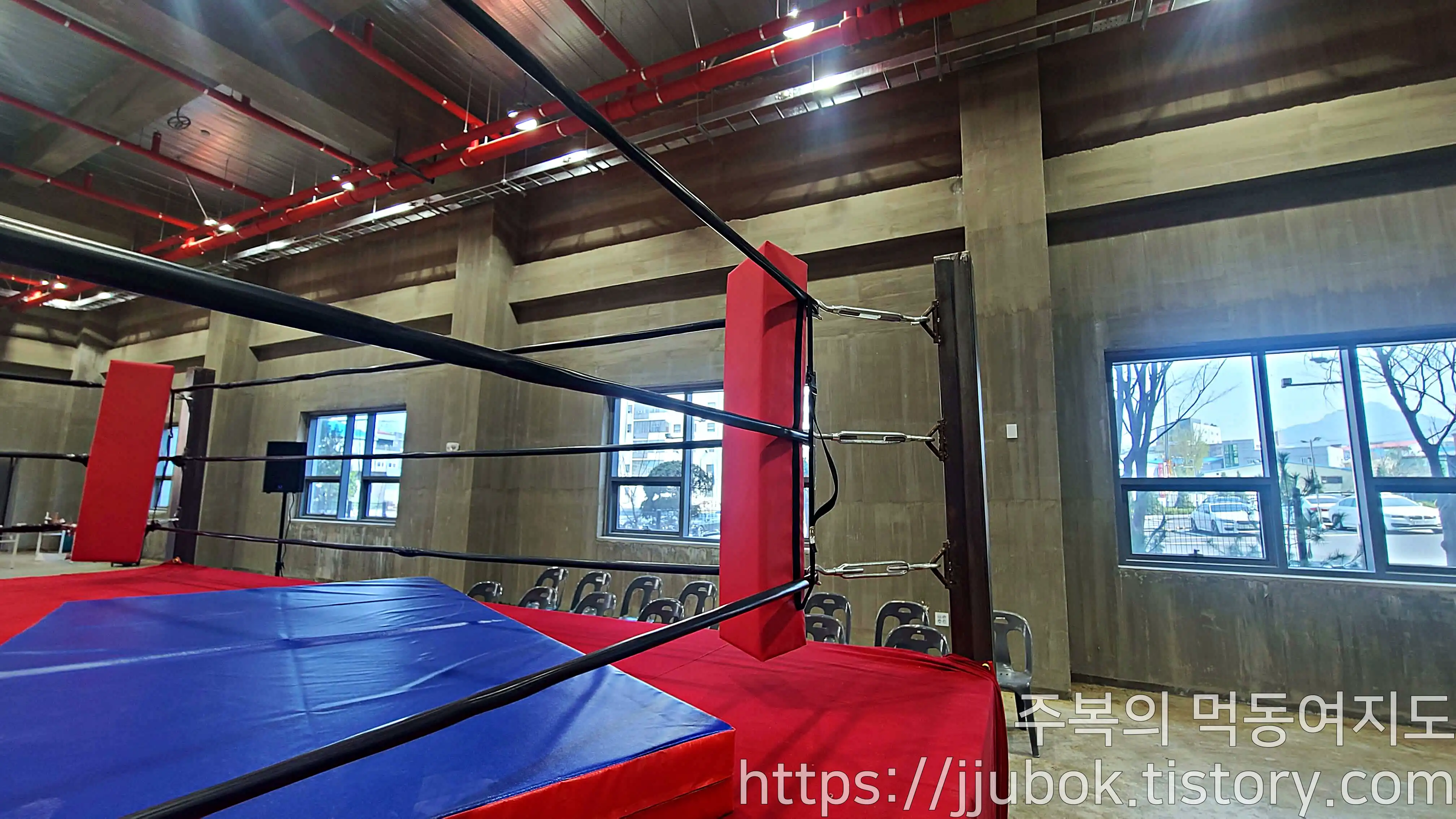 AKW-프로레슬링-스타디움-무대-3