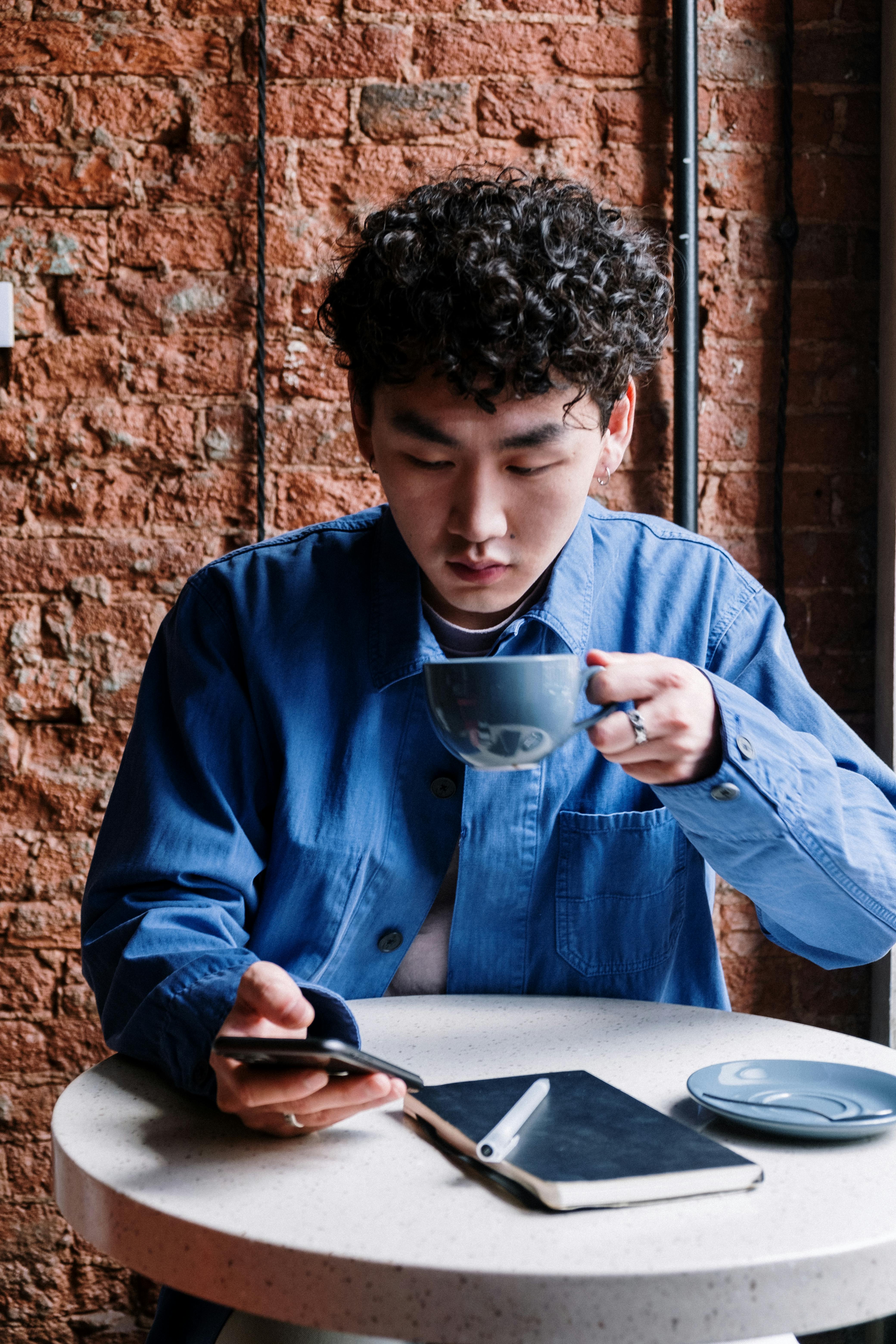 읽씹인데 계속 확인하는 심리