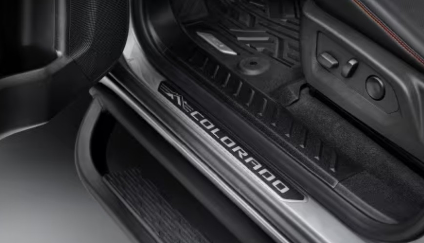 신차 중고차 구매 픽업트럭 쉐보레 콜로라도 장점 및 단점&amp;#44; 그리고 리뷰&amp;#44; 후기(소음&amp;#44; 승차감&amp;#44; 연비&amp;#44; 실내디자인&amp;#44; 트렁크공간)