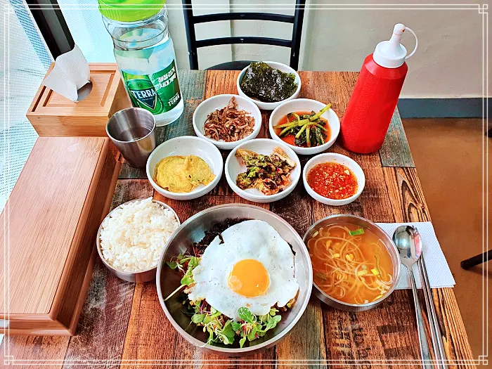 가볼만한 곳, 노량진 맛집 매일 바뀌는 5종 반찬, 6천원 백반