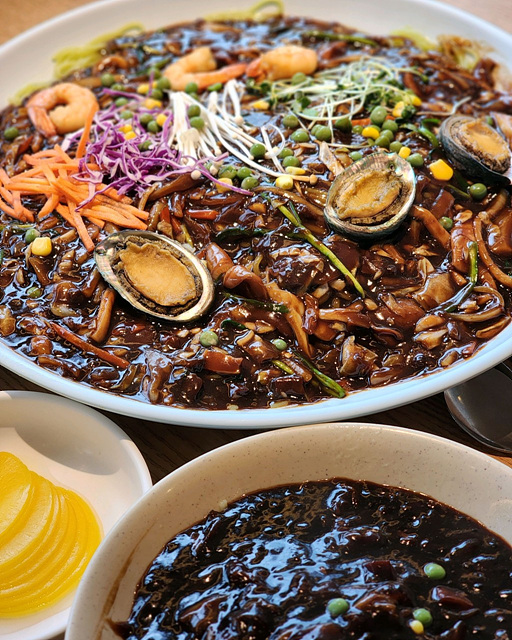 부산 아난티 맛집 기장 현지인추천 부산여행 일등가 풍원장시골밥상집 대게만찬 샤브하루 부산기장본점 아난티 앳 부산 코브 다모임 꼬막한상 더 이스트 인 부산 기장촌집짚불곰장어 본점 한다솥 기장점 용궁해물야채쟁반짜장