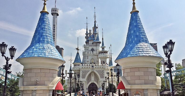 롯데월드 어드벤처 이미지