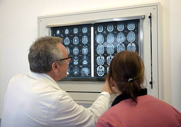 뇌전증 전조증상, 원인과 진단 내용입니다. 뇌전증은 예상치 못한 증상과 고통을 야기할 수 있습니다. 이 블로그 글에서는 뇌전증의 전조증상에 대해 알아보고, 조기 발견과 관리의 중요성을 이야기하겠습니다.