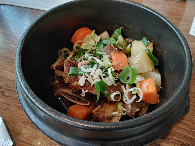 수지 신봉동 한정식집 '연지'