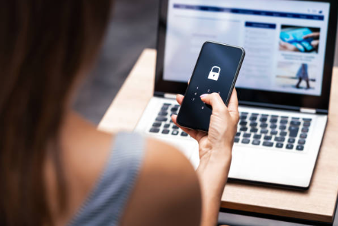 핸드폰 비밀번호 잊어버렸을 때