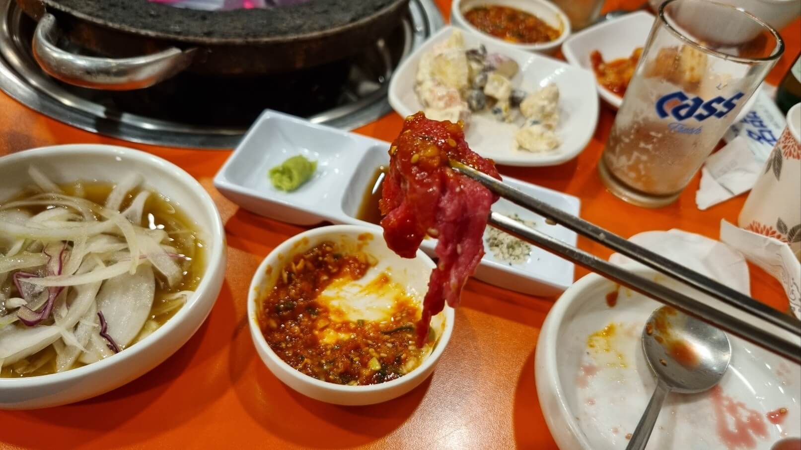 한우-사시미-시식