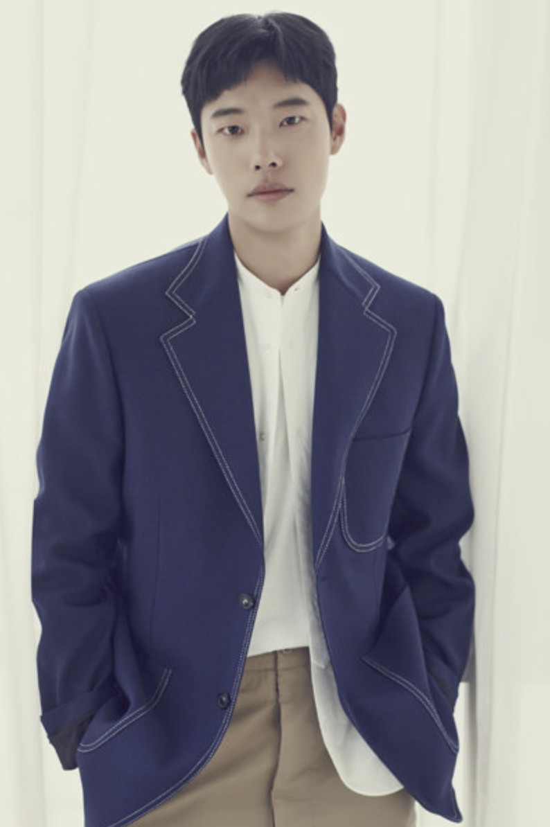 류준열11