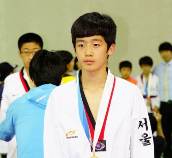 “김요한(위아이)