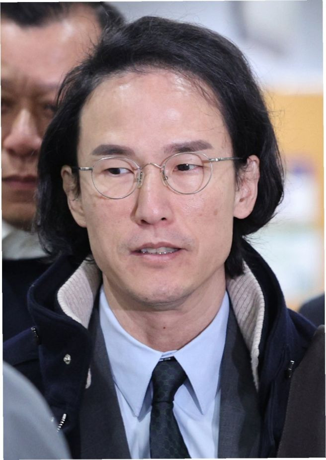 조현범 횡령&middot;배임 징역 2년 실형 확정&hellip;경영 복귀 시점과 한국타이어의 미래