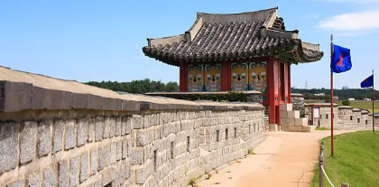 3월 &lsquo;여행가는 달&rsquo; 혜택 받고 떠난 수원 화성행궁 여행