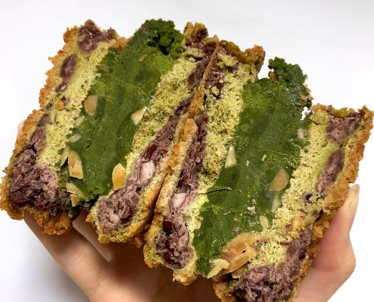 마포 망원동 빵집 '어글리베이커리'