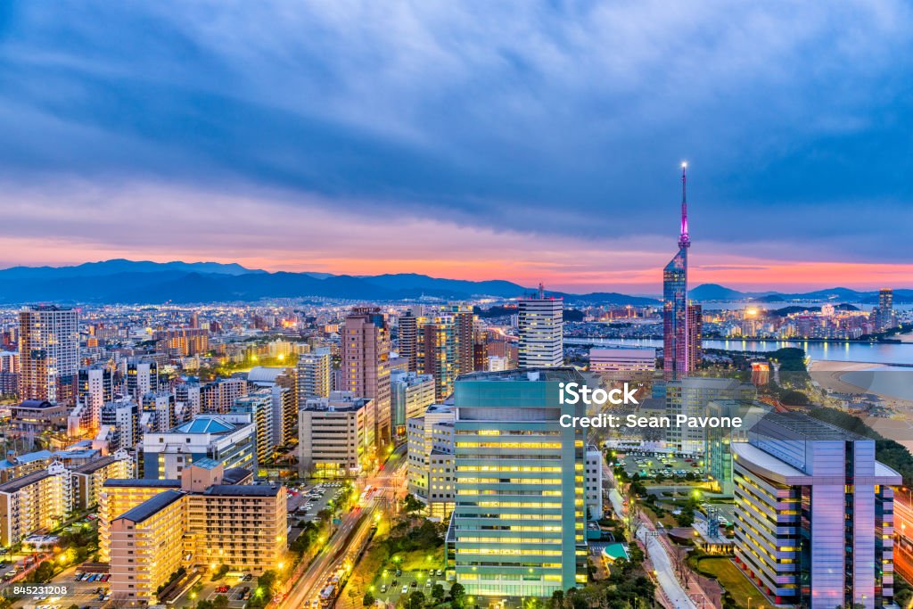 일본 후쿠오카 여행 핫플레이스에 대한 설명
(맛집, 관광, 쇼핑)