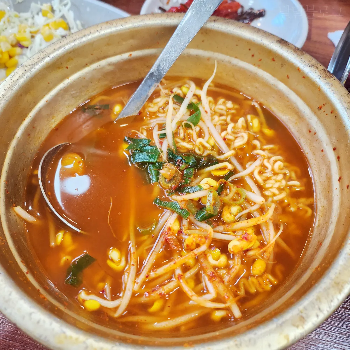 쏭바베큐-라면