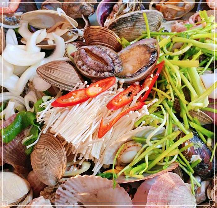 생방송투데이 보령 대천해수욕장 월 매출 4억 명물 키조개 삼합 구이 맛집