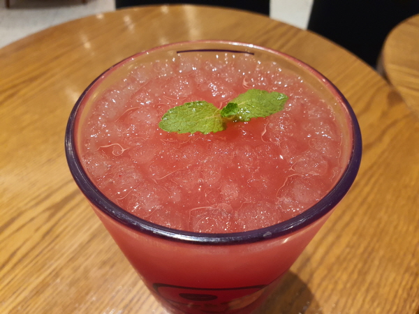 커피빈 수박 주스