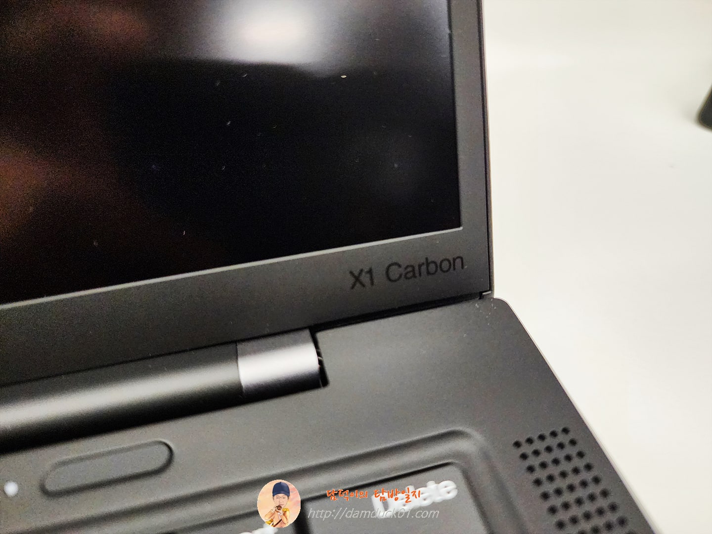 ThinkPad X1 Carbon Gen 11