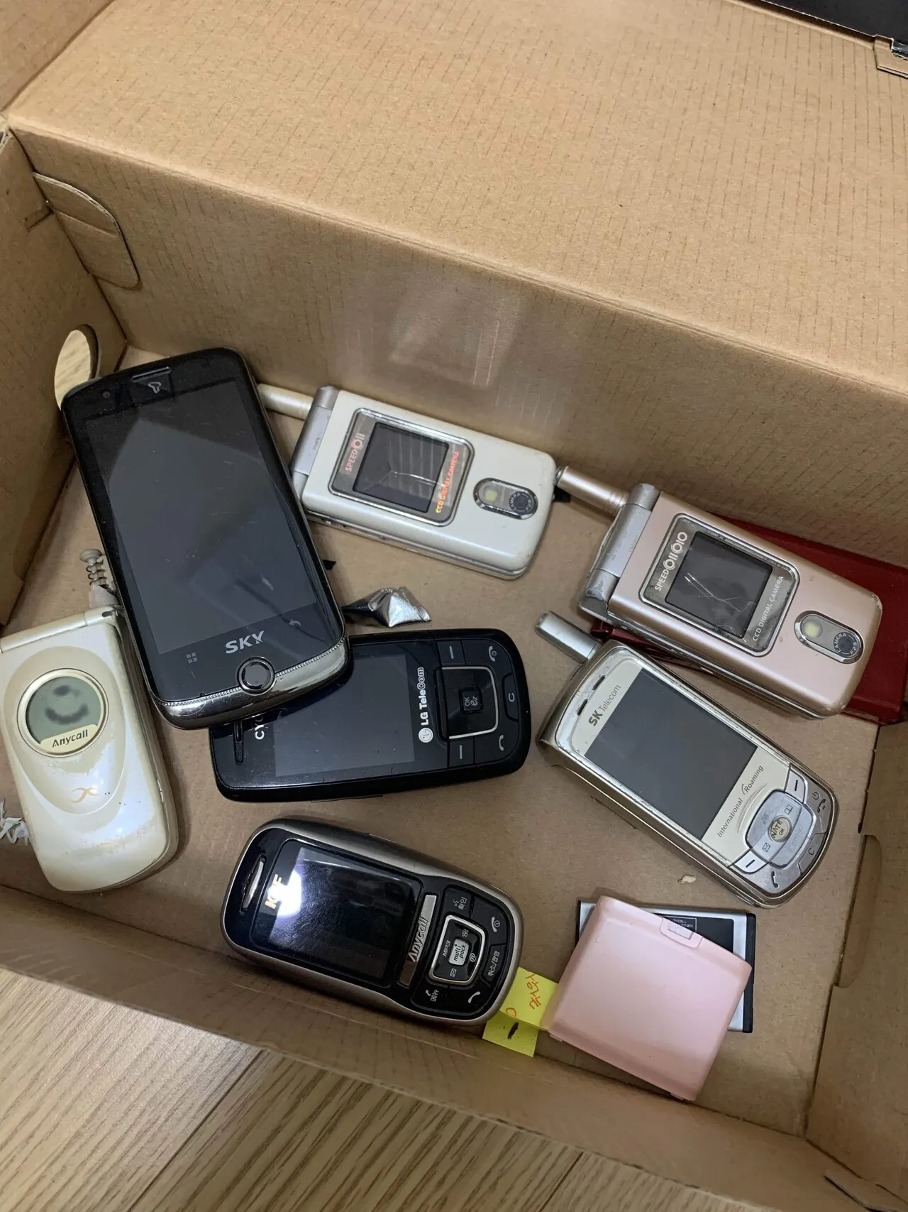 구형 휴대폰 모토로라 킥슬라이드폰 Z8M 완벽 복고 가이드_2