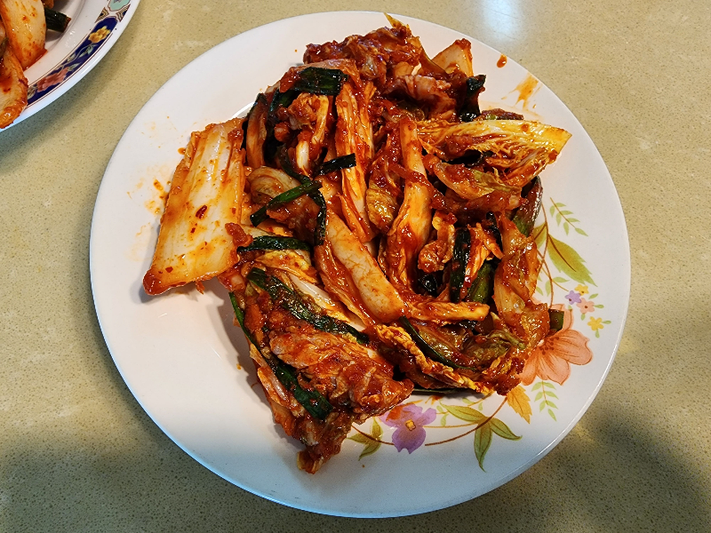 일산-맛집-해물칼국수-김치