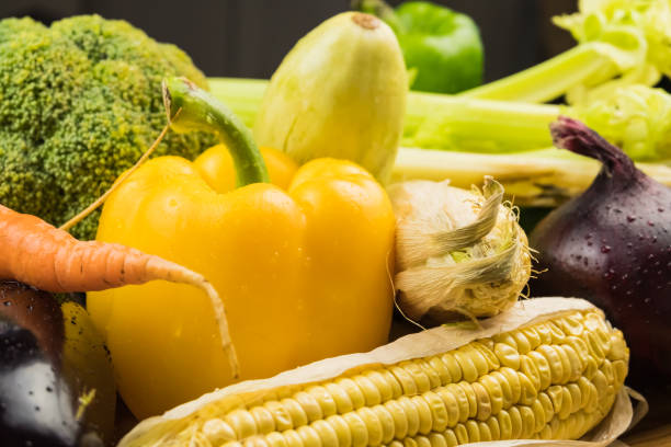 녹황색 채소 수분섭취는 두통 예방에 효과적이고 규칙적인 식사 습관도 중요