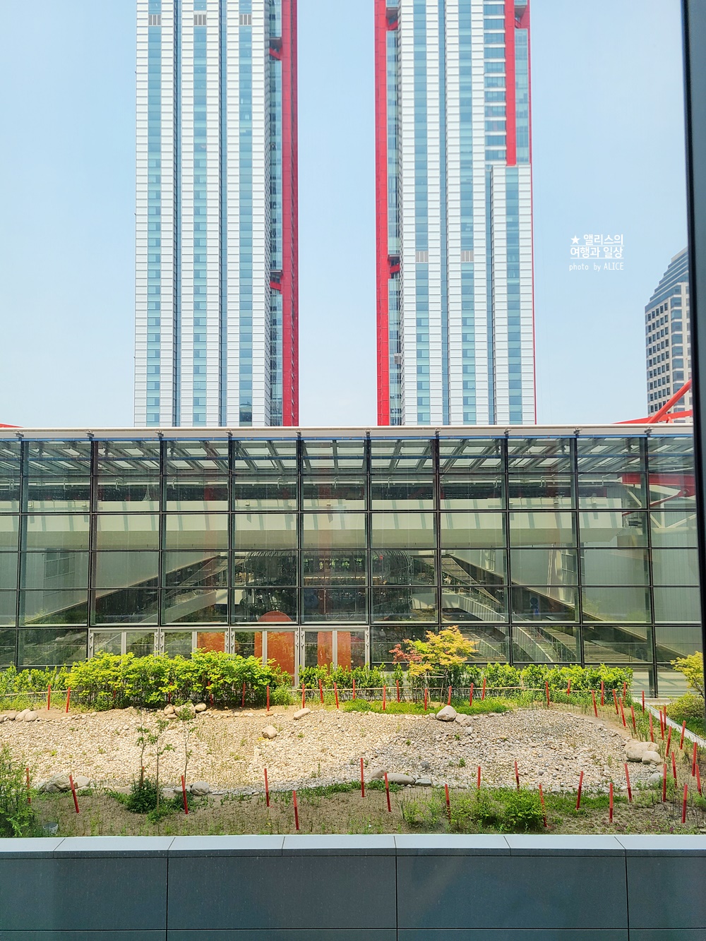 페어몬트 앰배서더 서울, 페어몬트룸 (킹사이즈 베드) 후기