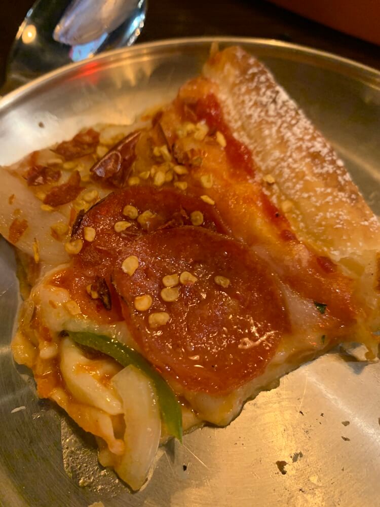 페페로니 피자 1조각