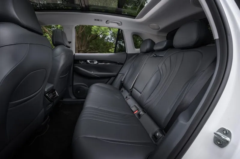 지리 EX5 이미지