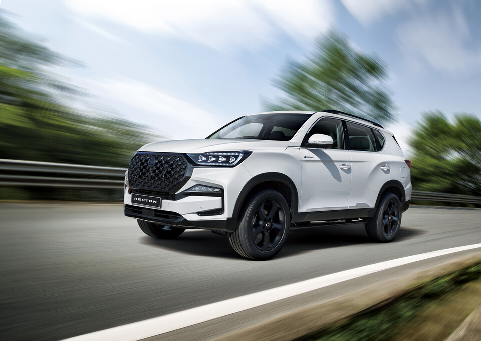 KGM 렉스턴 써밋 출시 가격 성능 옵션 디자인 공개