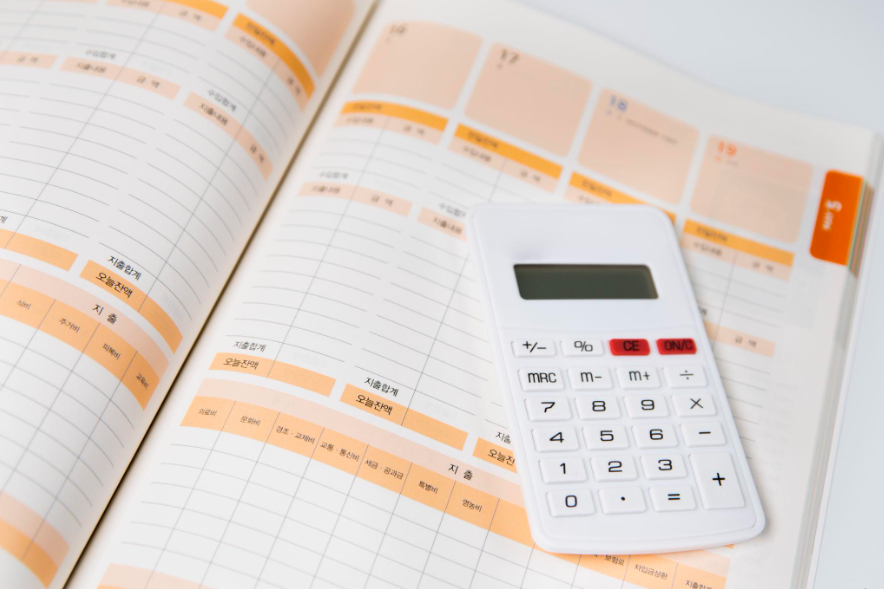 1억 모으는 현실적인 방법 (사회초년생도 가능한 전략)