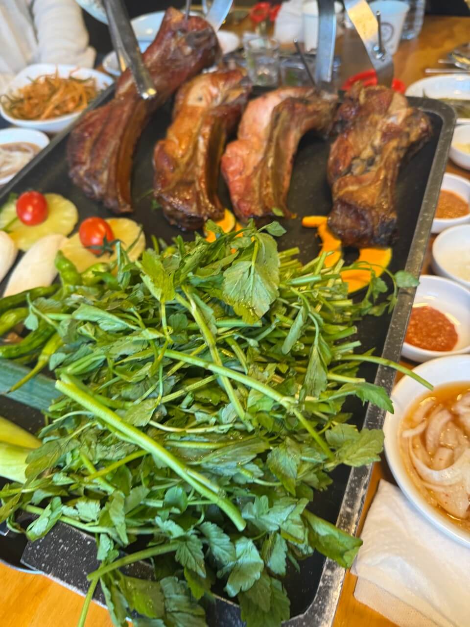 식스센스 시즌4 양평 항아리 바베큐 찜질방 뷔페 위치