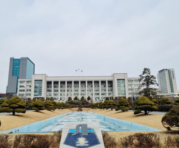 인하대학교-본관건물-사진