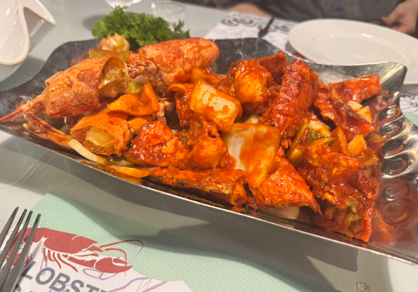카나디안 랍스터의 메인 요리인 칠리 랍스터의 먹음직스러운 모습
