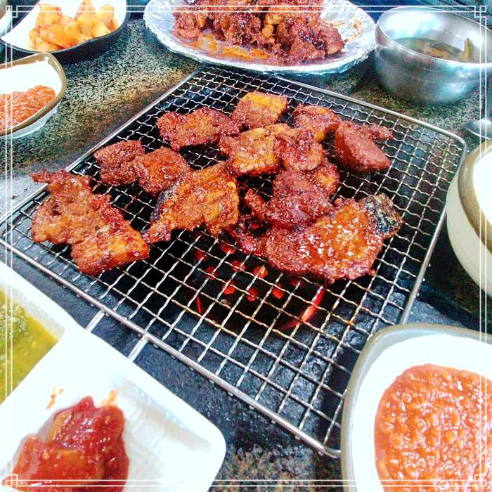 김천, 지례 흑돼지골목 맛집 원조 흑돼지 불고기 연탄구이, 석쇠 구이