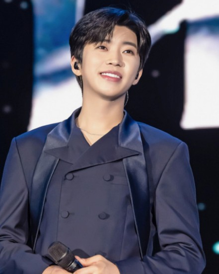 트롯트가수 이찬원 노개런티 출연