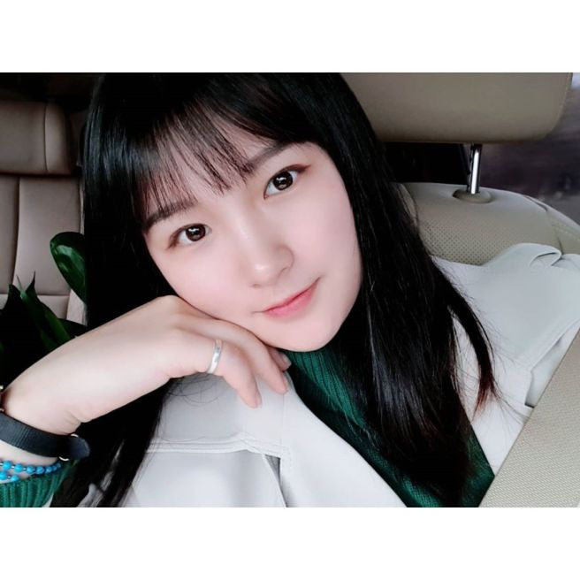 박현경 프로 나이 프로필 고향 학력 가족 우승 기록 및 JLPGA 어스 몬다민컵 선두 도약 분석