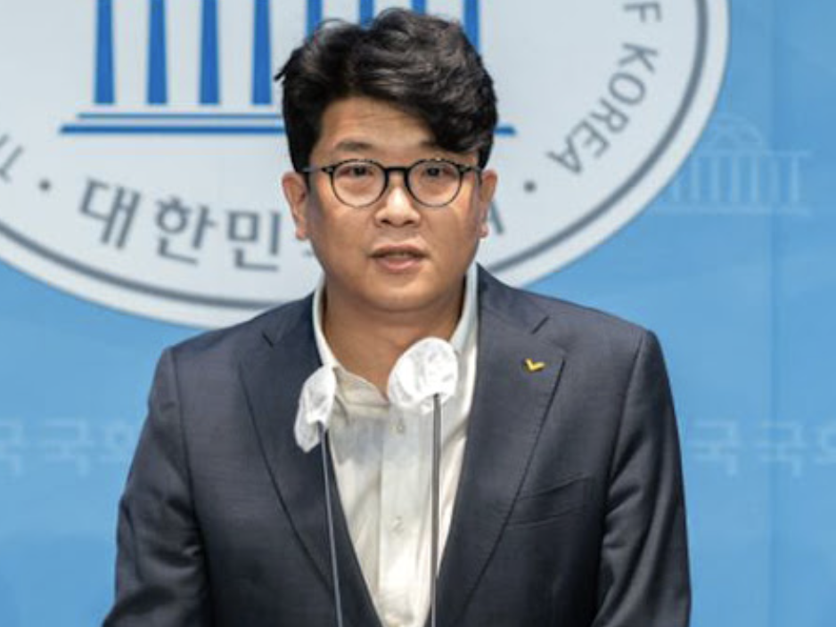 김준우 프로필