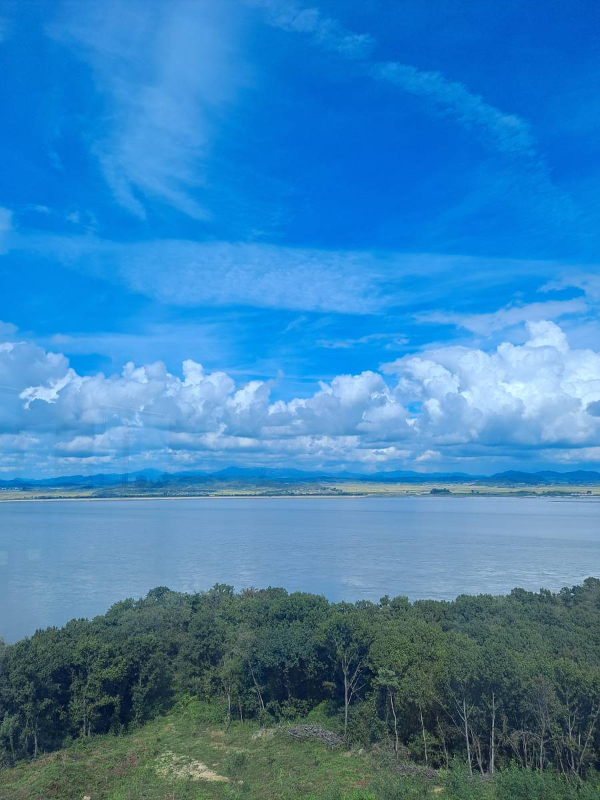 전망대에서 바라본 북한땅