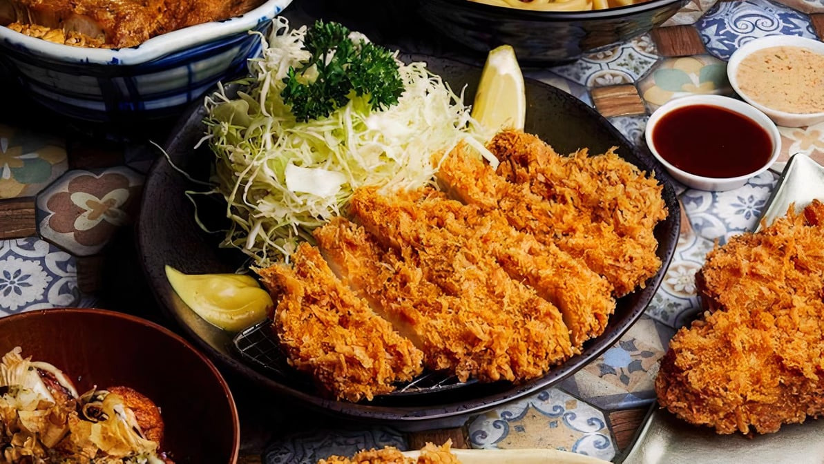 돈카츠 주문하러 가기