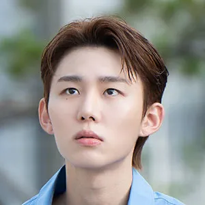 Seo Beom-jun as Kim Woo-joo (2)