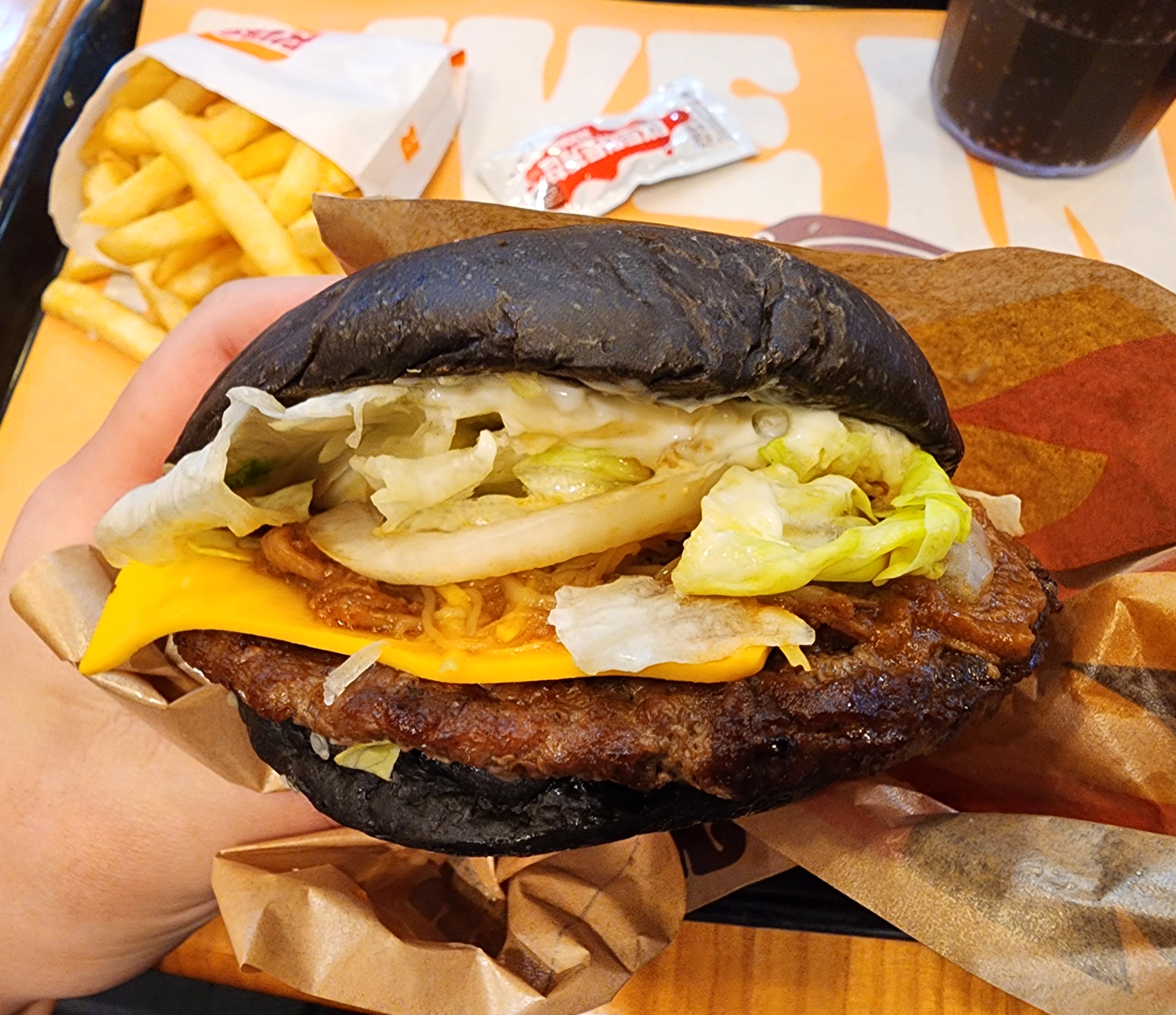 버거킹_콰트로치즈풀드비프와퍼