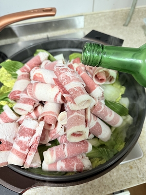 알배추-청경채-우삼겹-위에-잡내-제거-이미지