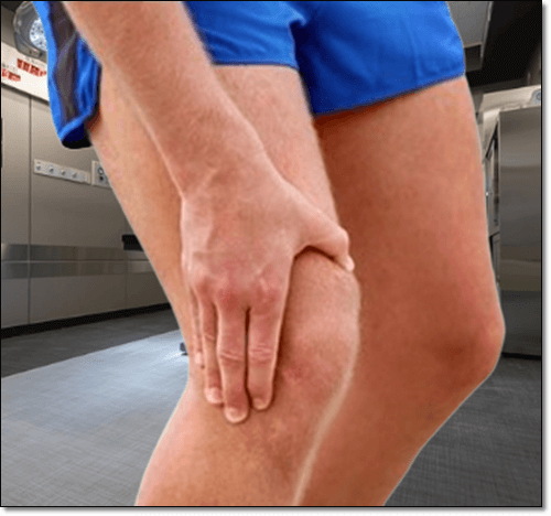 무릎 관절 통증이 있는 남성