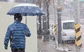 서울 첫눈, 2025 첫눈 예보, 첫눈 날짜, 겨울 날씨, 서울 눈 오는 날, 기상청 예보, 서울 첫눈 기록