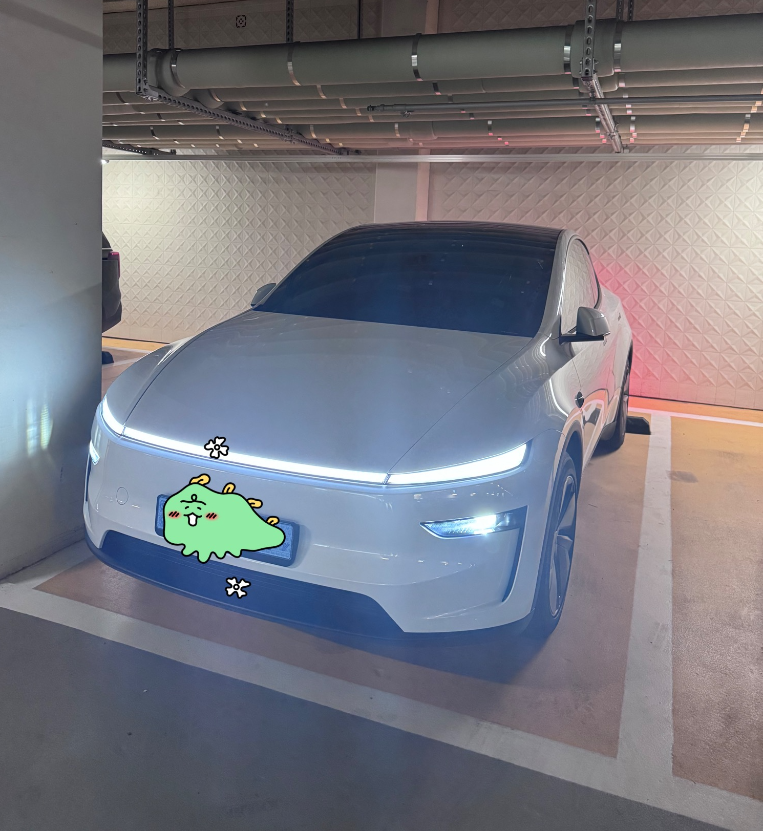 테슬라 신형 모델 Y 주니퍼