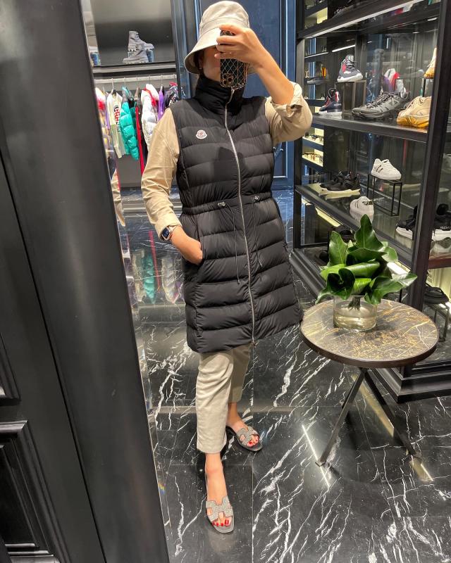 (바로배송)몽클레어 롱패딩조끼 란데 랜드 Lande 다운 베스트 롱조끼 다운조끼