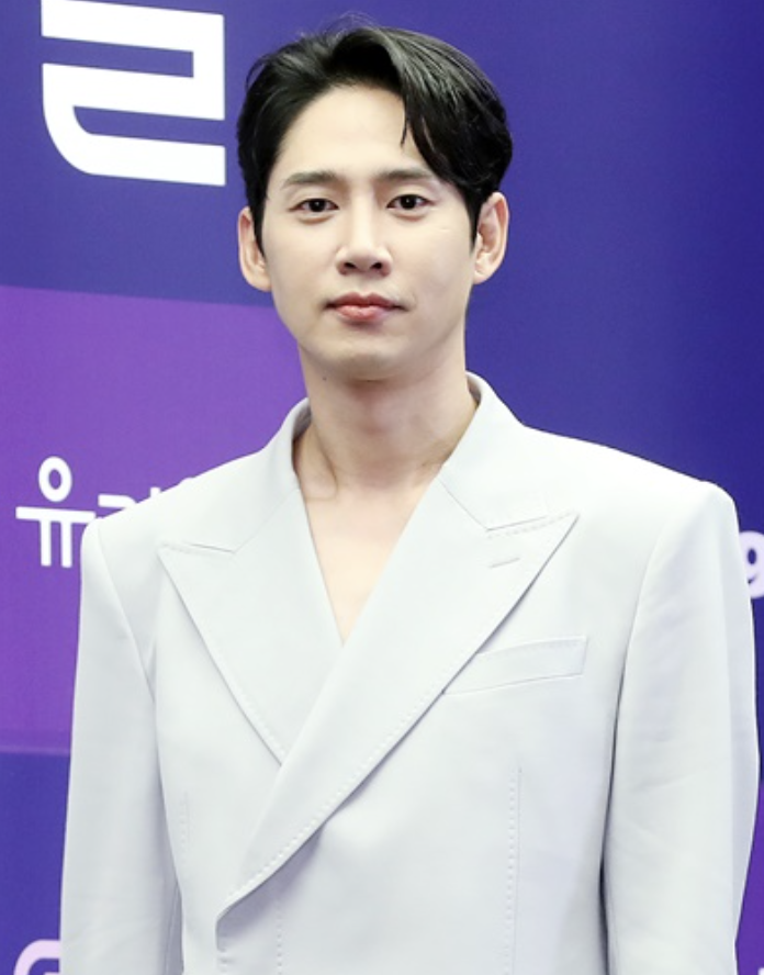 박성훈24