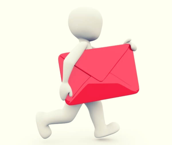 우편물을-배달하는-캐릭터