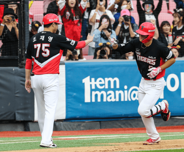 박찬호 시즌 아웃