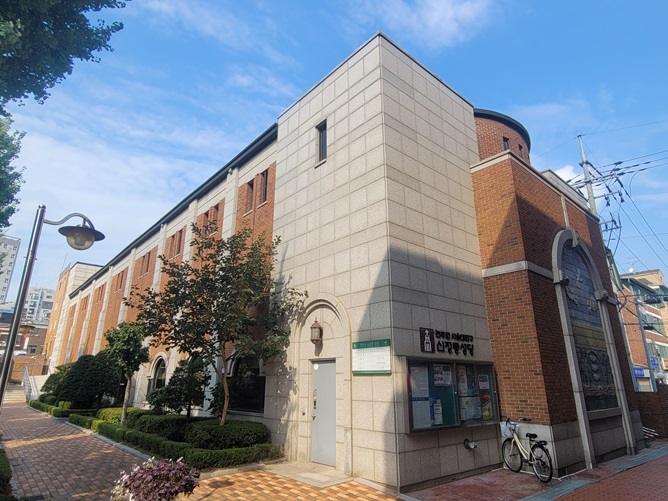 서울 신정동성당