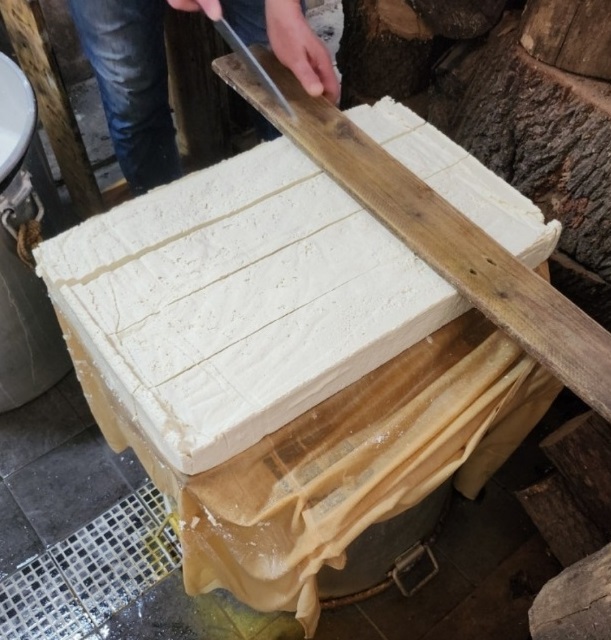 완주-화산손두부-가마솥-손두부-콩콩밥심