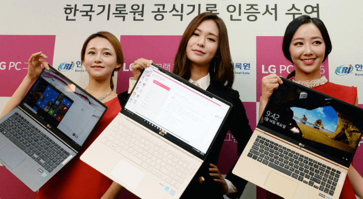 노트북-여자모델-세명-홍보